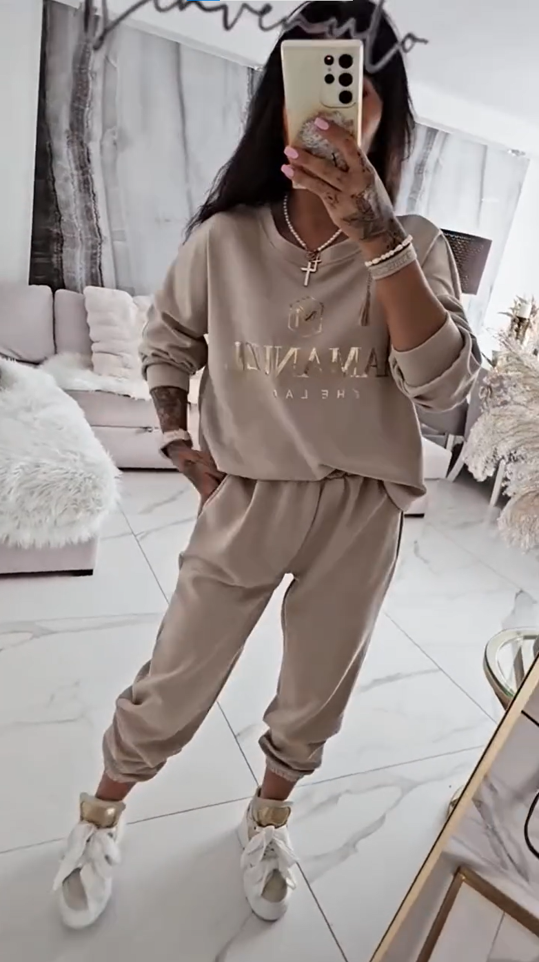 Quelisse - Women's Printed Blouse and Loose Pants Set